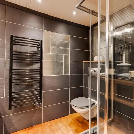 La Tour Du - Beautiful In The Heart Of Apartment Annecy