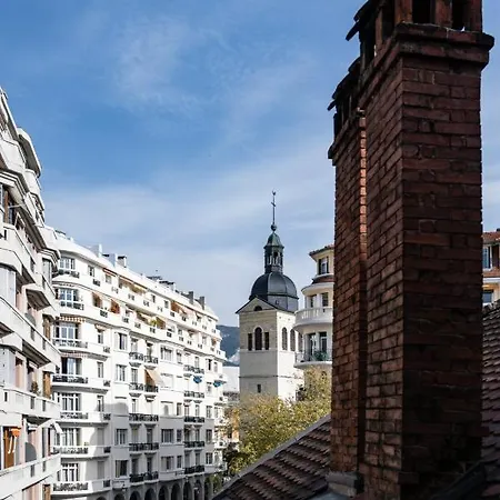 Apartment La Tour Du - Beautiful In The Heart Of *